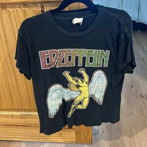 Adeworn Led Zeppelin t